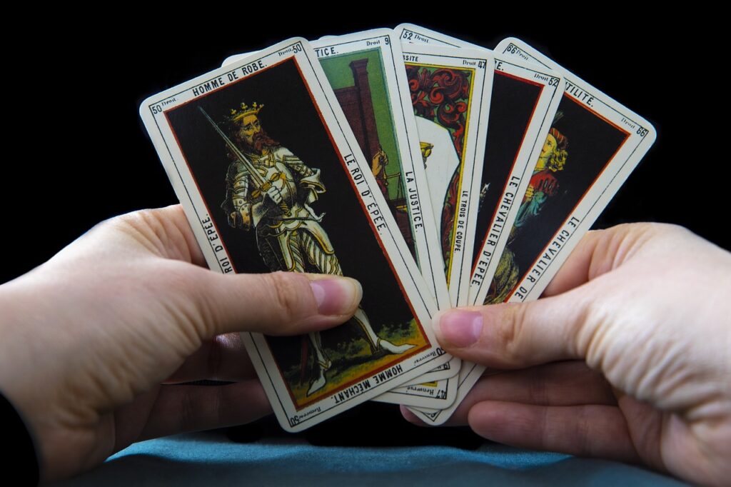 Numerology Tarot Spread: 4 cards, easy to do